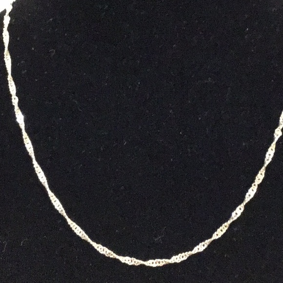 Sparkly sterling twisted chain link necklace. - Picture 2 of 6